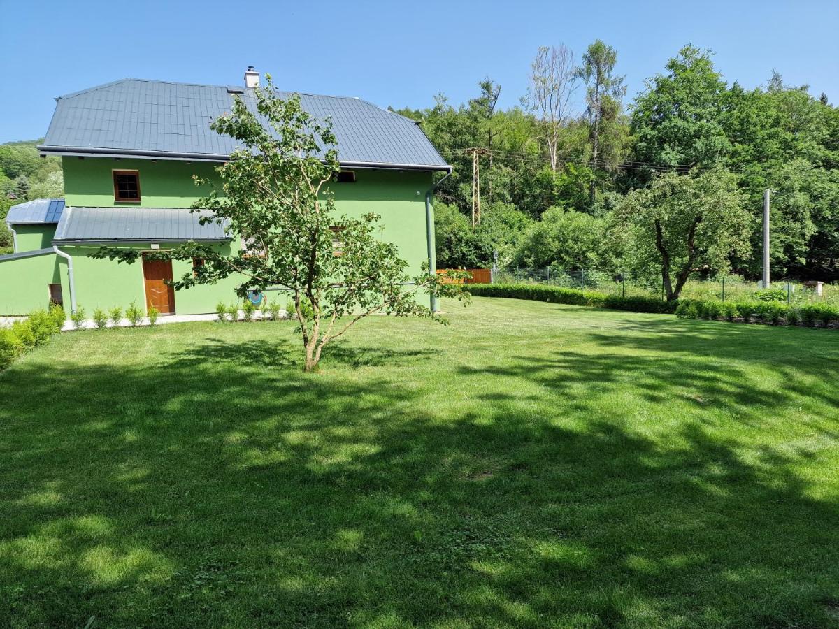 Villa Hajenka à Trebivlice Extérieur photo